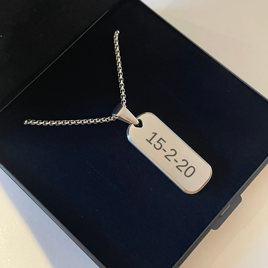 ENGRAVED  VERTICAL BAR NECKLACE